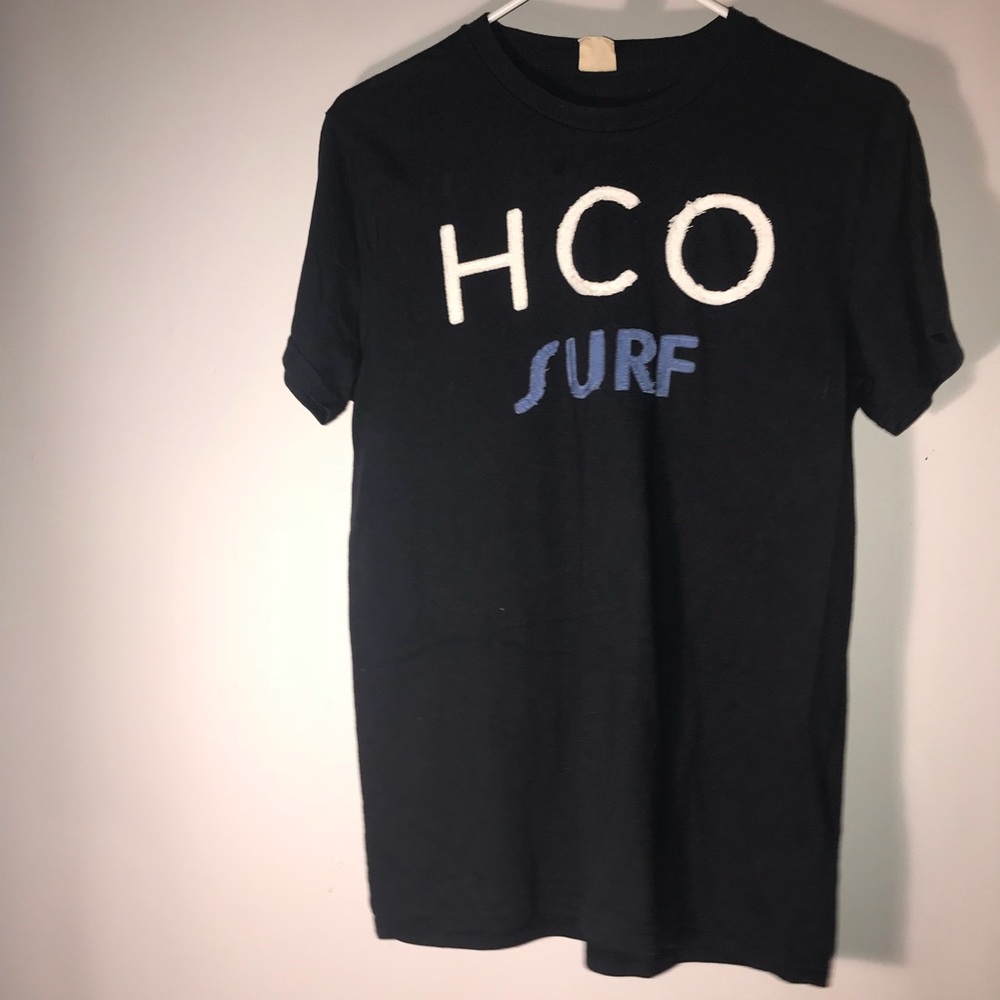Hollister Embroidered Graphic T-Shirt